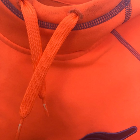Nike dry fit hoodie - Picture 2 of 3